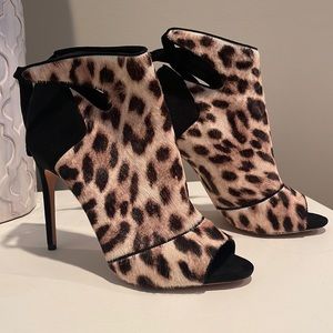 Alexandre Birman size 9 heels in mint - never worn condition.  No box.